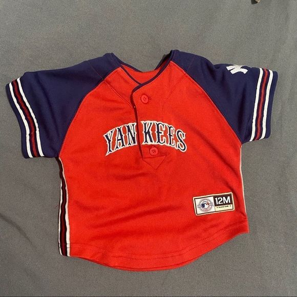 MLB Baby Yankee's Derek Jeter Jersey size 12M